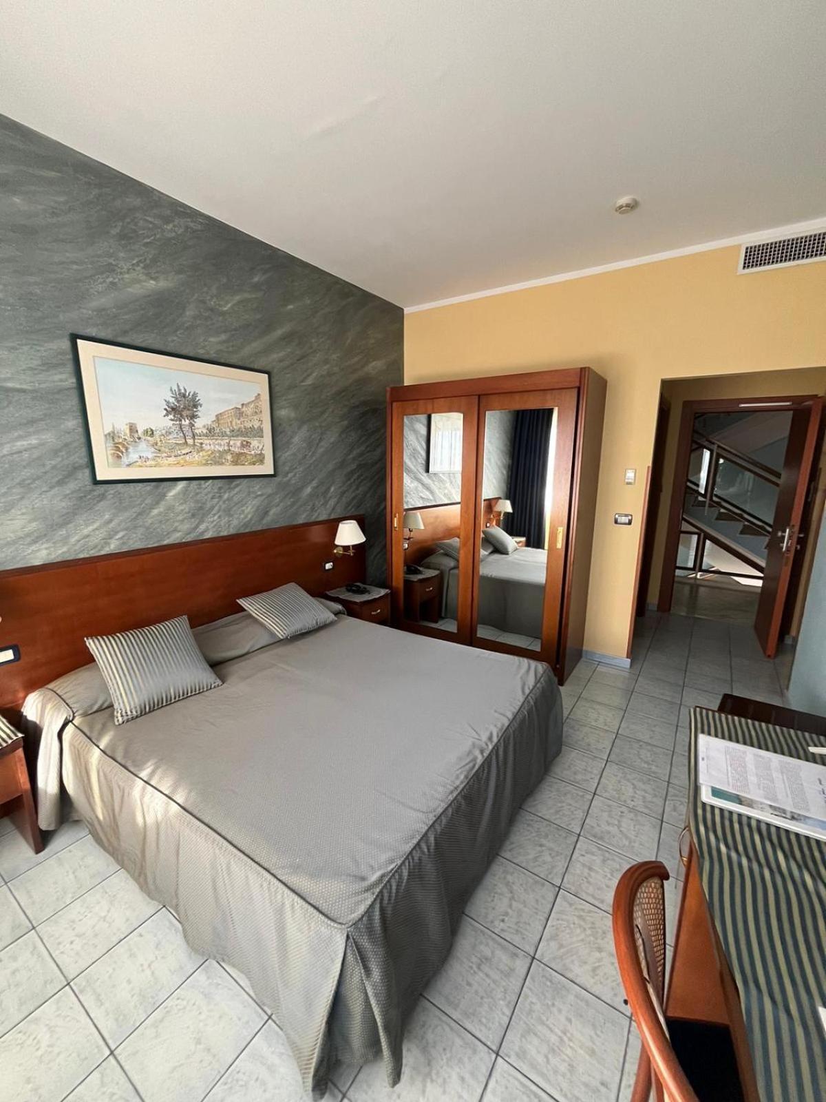 Grand Hotel L'Approdo Terracina Ngoại thất bức ảnh